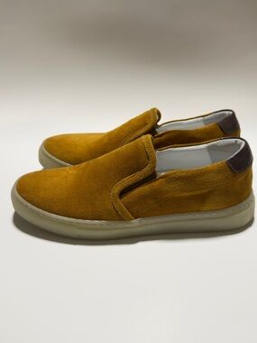 Kenneth Cole New York Family Man Mustard Yellow Suede Slip-On Sneakers Size 7